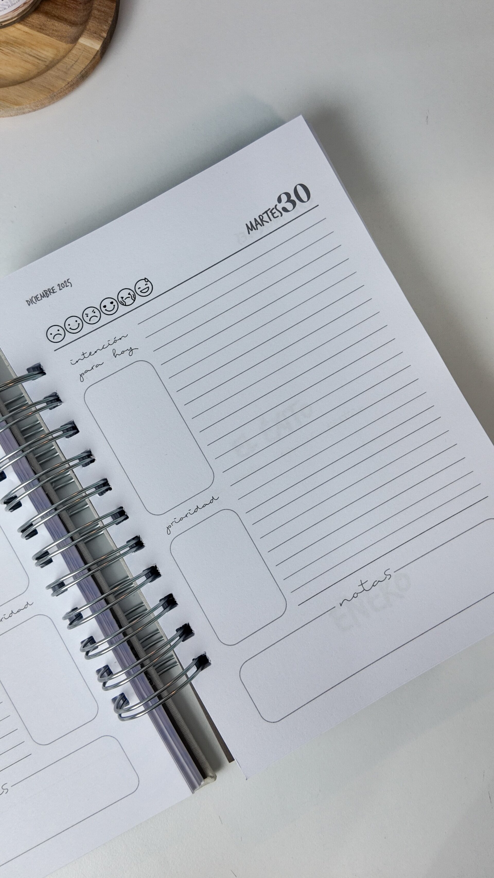 Agenda diaria basic 2026 portada PERSONALIZADA - 2